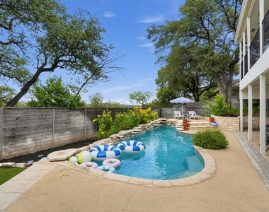 1908 Winter Park Rd - Photo Thumbnail 25