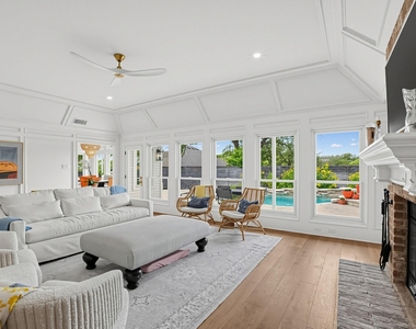 1908 Winter Park Rd - Photo Thumbnail 4