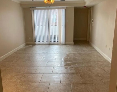 1219 South Street - Photo Thumbnail 1