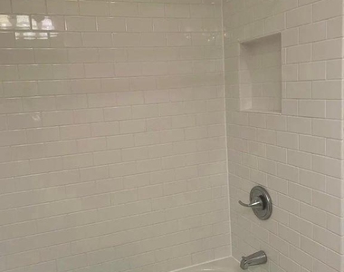 1219 South Street - Photo Thumbnail 7