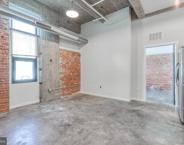 4800 Brown Street - Photo Thumbnail 9