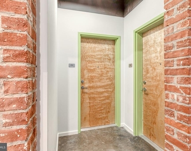 4800 Brown Street - Photo Thumbnail 10