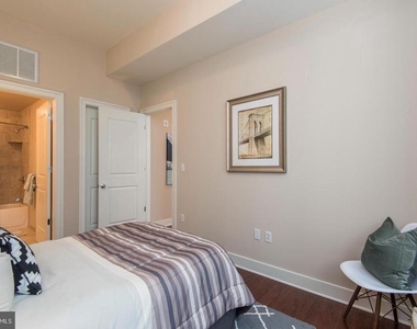 1501 Locust Street - Photo Thumbnail 12