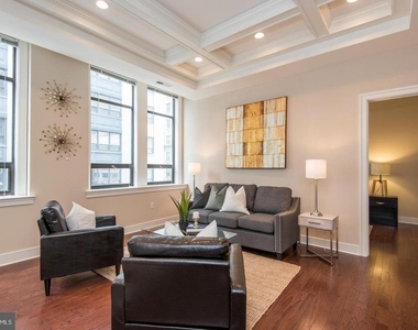1501 Locust Street - Photo Thumbnail 1