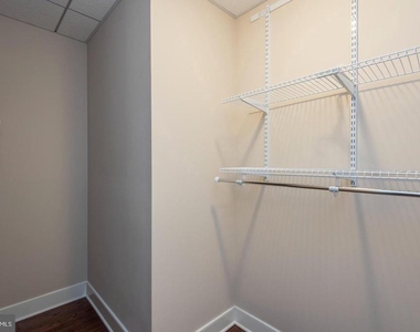 1501 Locust Street - Photo Thumbnail 15