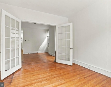 3887 Manayunk Avenue - Photo Thumbnail 14