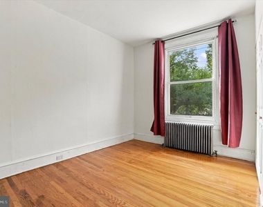 3887 Manayunk Avenue - Photo Thumbnail 12