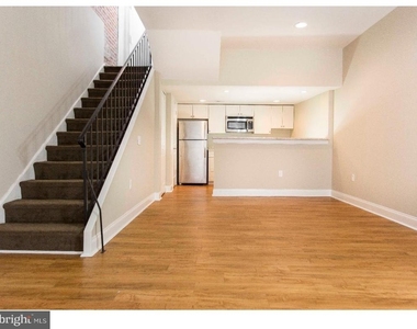 2031 South Street - Photo Thumbnail 15