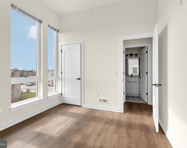 2401 Frankford Avenue - Photo Thumbnail 23