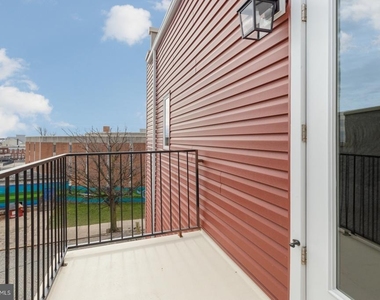 2401 Frankford Avenue - Photo Thumbnail 14