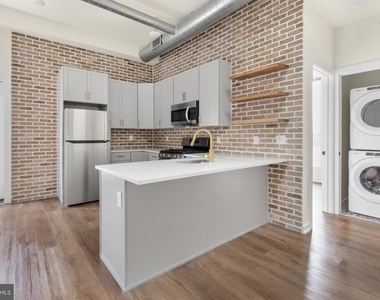 2401 Frankford Avenue - Photo Thumbnail 6