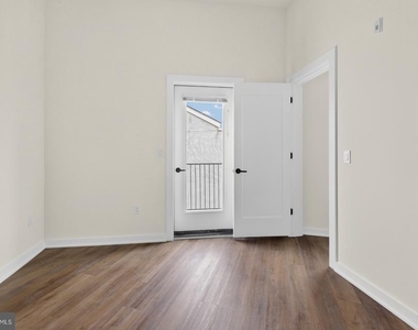 2401 Frankford Avenue - Photo Thumbnail 18