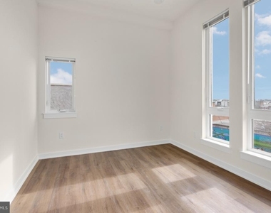 2401 Frankford Avenue - Photo Thumbnail 22