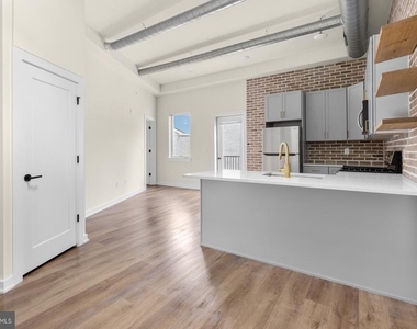 2401 Frankford Avenue - Photo Thumbnail 4