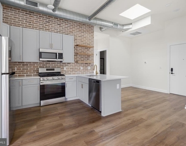 2401 Frankford Avenue - Photo Thumbnail 7