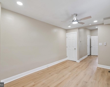 740 N 37th Street - Photo Thumbnail 7