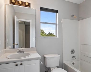 141 E Wild Senna Dr - Photo Thumbnail 20