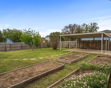 141 E Wild Senna Dr - Photo Thumbnail 27