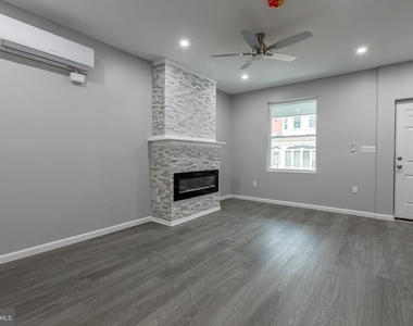 1615 S Conestoga Street - Photo Thumbnail 8