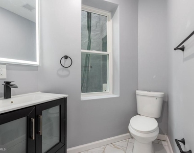 1615 S Conestoga Street - Photo Thumbnail 11