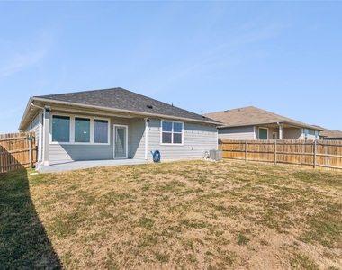 504 Big Cypress Bayou Rd - Photo Thumbnail 29