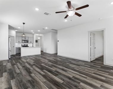 504 Big Cypress Bayou Rd - Photo Thumbnail 13