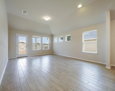 13701 Ronald W Reagan Blvd - Photo Thumbnail 5