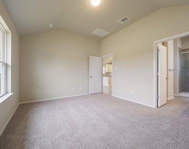 13701 Ronald W Reagan Blvd - Photo Thumbnail 13