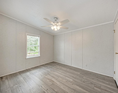107 Long Shadow Dr - Photo Thumbnail 24