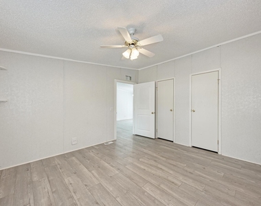 107 Long Shadow Dr - Photo Thumbnail 17