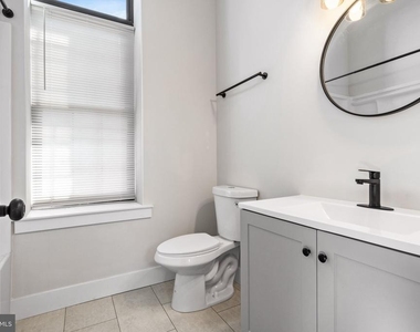 424 Chestnut Street - Photo Thumbnail 9