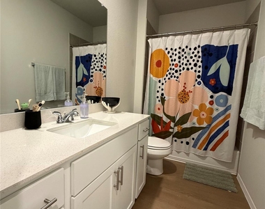 11917 Murano Dr - Photo Thumbnail 13