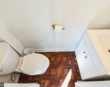 101 Selma Street - Photo Thumbnail 13