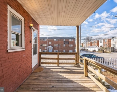 101 Selma Street - Photo Thumbnail 16