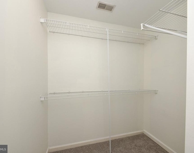 401 Jene Court - Photo Thumbnail 28