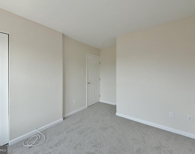 401 Jene Court - Photo Thumbnail 27