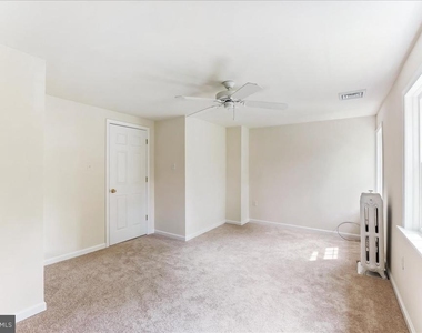 310 Cedar Lane - Photo Thumbnail 19