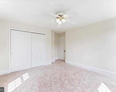 310 Cedar Lane - Photo Thumbnail 14