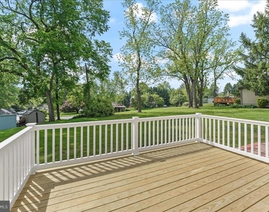 310 Cedar Lane - Photo Thumbnail 22
