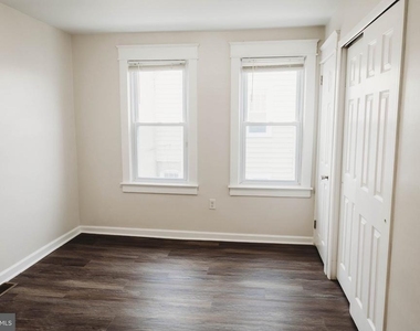 233 Leon Avenue - Photo Thumbnail 13