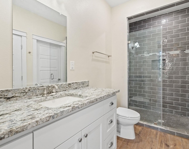 104 E 2nd St - Photo Thumbnail 27
