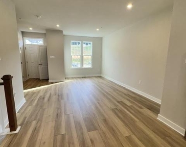 2552 Baydon Lane - Photo Thumbnail 4