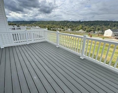 2552 Baydon Lane - Photo Thumbnail 14
