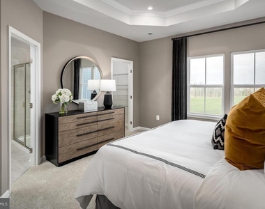 2552 Baydon Lane - Photo Thumbnail 32