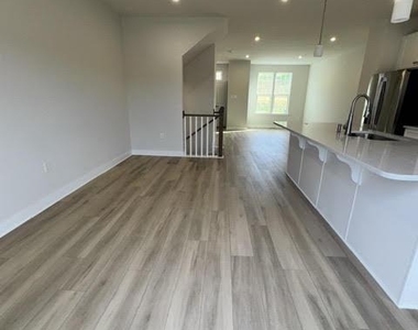 2552 Baydon Lane - Photo Thumbnail 6