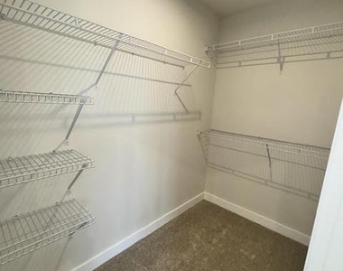 2552 Baydon Lane - Photo Thumbnail 20