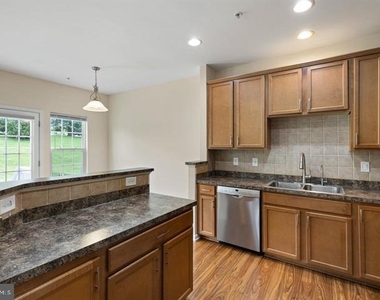 112 Tulsk Road - Photo Thumbnail 8
