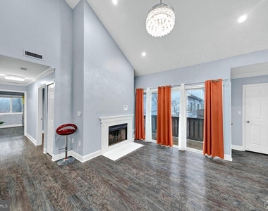 914 Aspen Drive - Photo Thumbnail 12