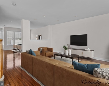 103 Ely Crescent - Photo Thumbnail 7
