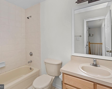 103 Ely Crescent - Photo Thumbnail 23